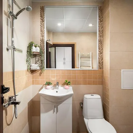 Lejlighed Free Parkingon Premises & Enjoy